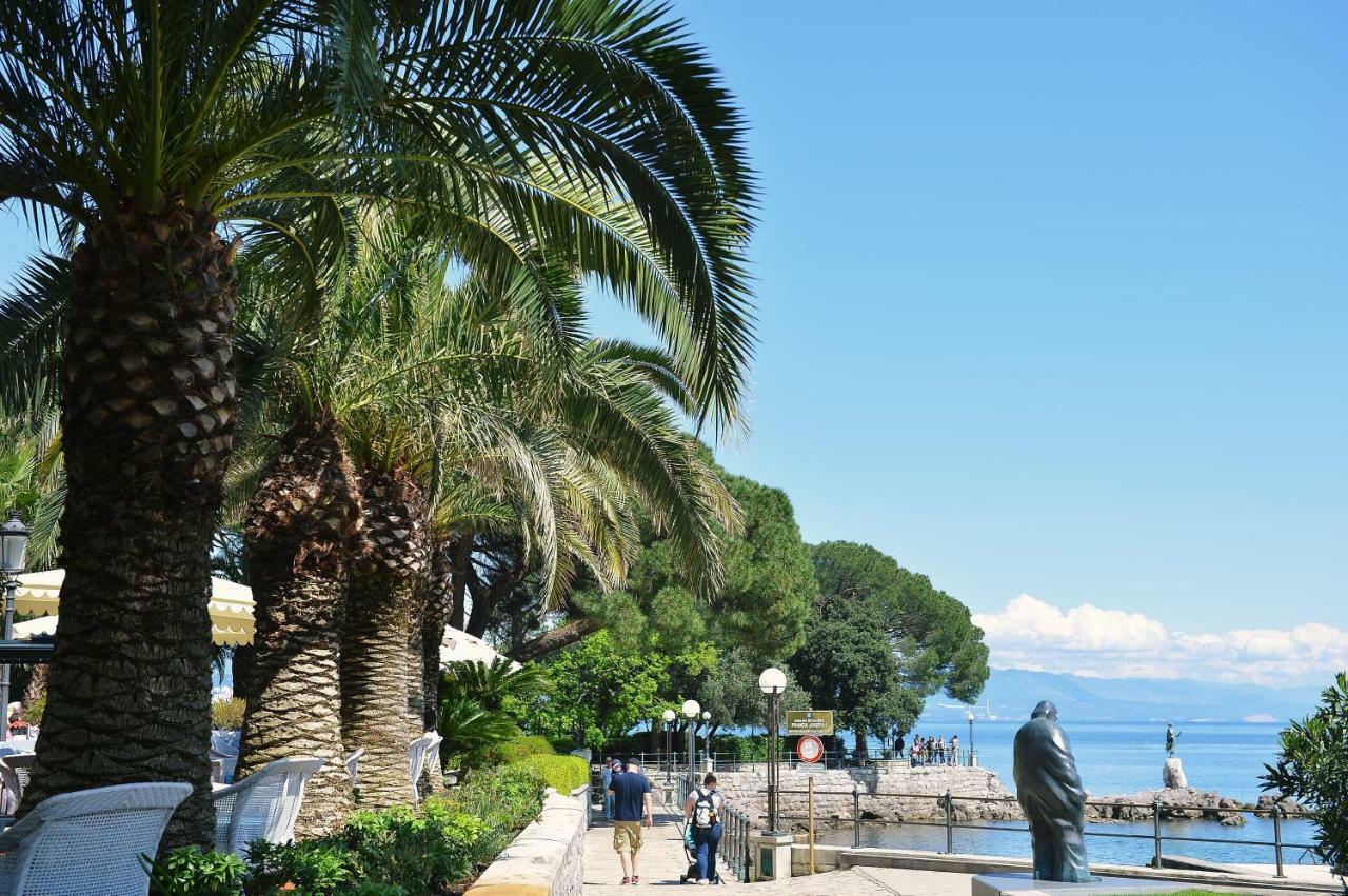 Villa Salus, Apartment Maruna Opatija Exterior foto